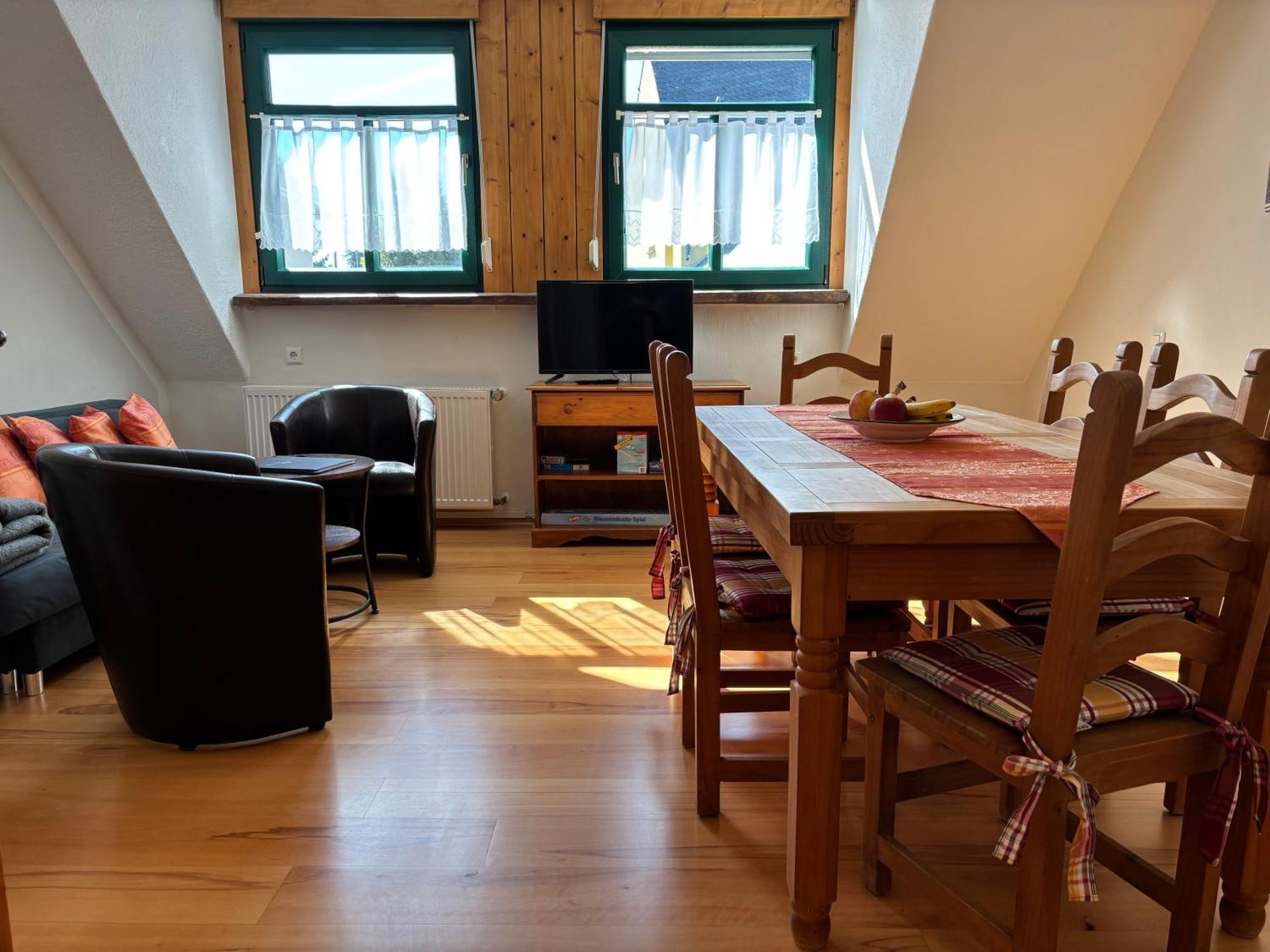 Ferienwohnung Zur Scheune Lind  Exterior photo